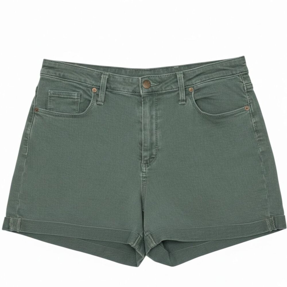 UNIVERSAL THREAD HIGH RISE STRETCH CASUAL CLASSIC EVERYDAY ROLL CUFF SHORTS